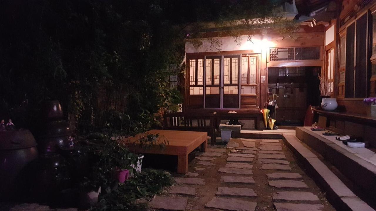 Gongsimga Hanok Guesthouse Σεούλ Εξωτερικό φωτογραφία