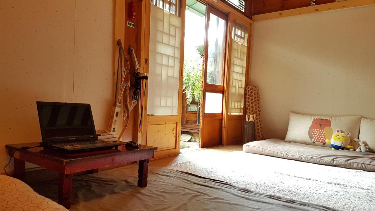 Gongsimga Hanok Guesthouse Σεούλ Εξωτερικό φωτογραφία